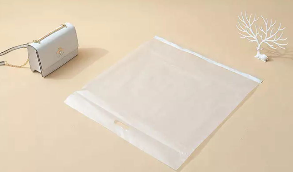 PE Shopping Single Layer Laminated Packaging Bags Transparent Plastic Bag With Handle