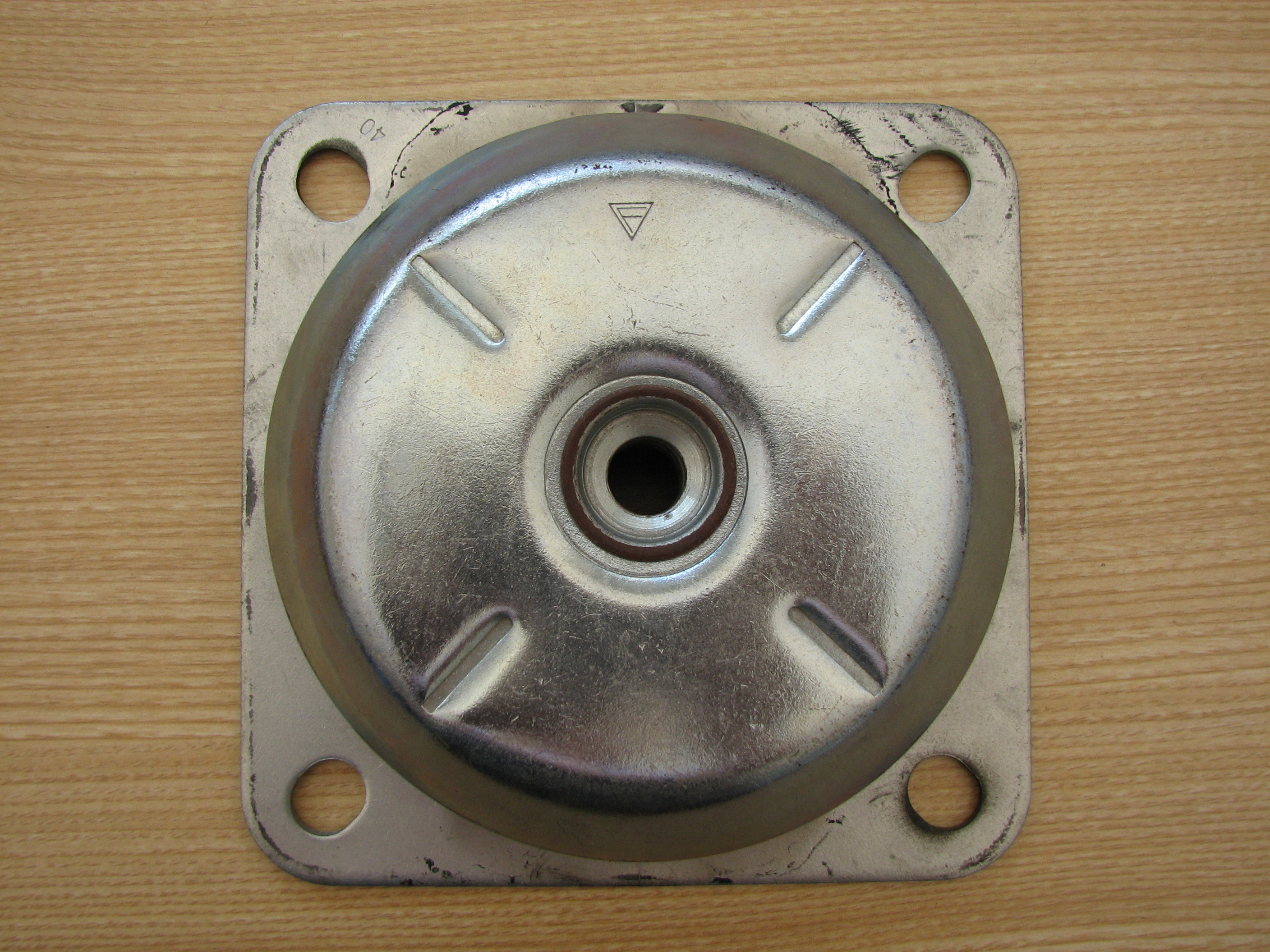 Excellent FRHQ Shock Absorber Rubber Mounts Industrial Grade Smooth Surface