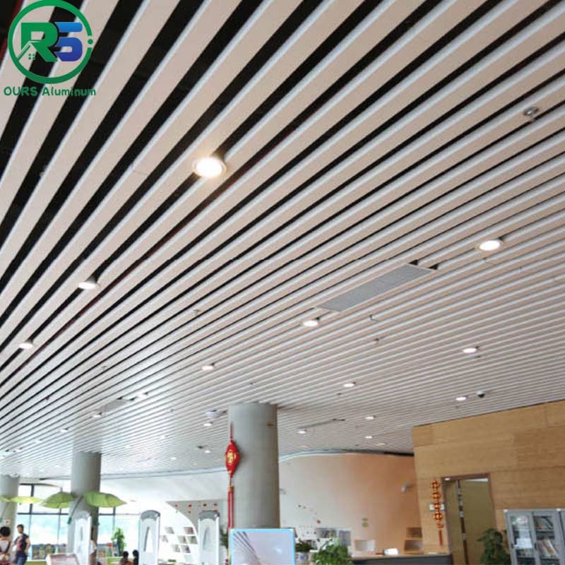 Square Tube Linear Suspended Metal Ceiling For Decoration Fireproof