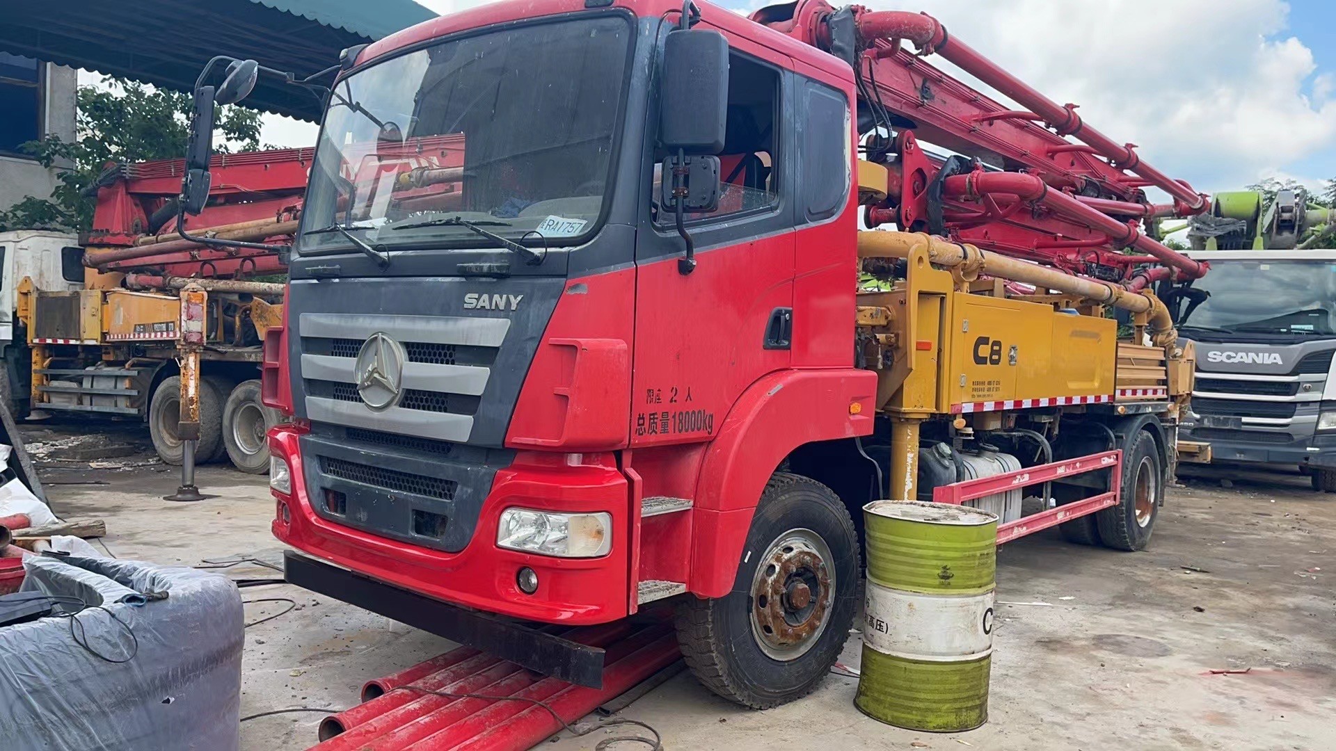 2021 30m Pressure 6.6Mpa Sany Self made Chassis Concrete Pump Truck 30.1m Vertical Reach 19000KG Total Weight.
