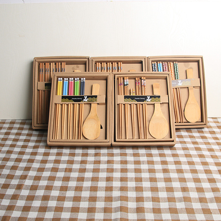 5 Pairs Beech Wooden Chopstick Set , washable Reusable Wood Chopsticks With Box