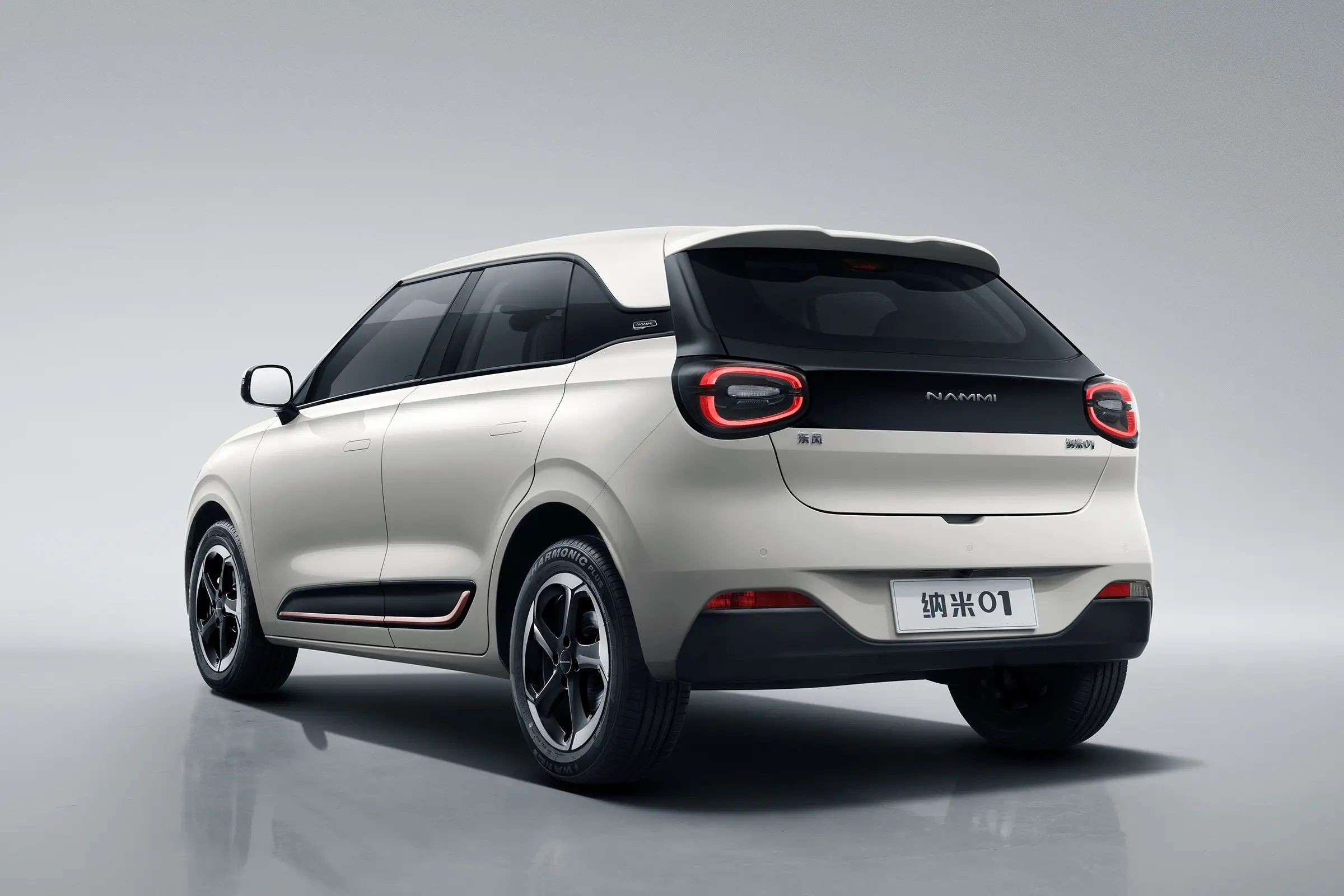 New Cheap Dongfeng Nano Nami BOX Range 201 KM EV Small 5-door 4-seater SUV New Energy Electric Vehicles Pure Electric Cars