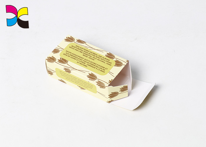 Rectangle Shape Custom Gift Packing Box 300g - 350g C1S Art Paper Material