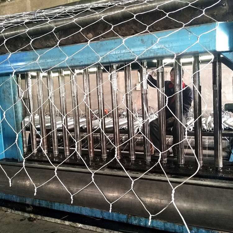 Heavy Stone 2.2mm Gabion Box Retaining Wall Galvanized Or Pvc Hexagonal Weave