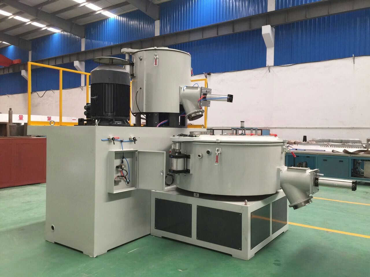 ISO Auto PVC Mixer Machine With Durable Screw Conveyors High Performance