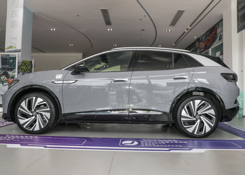 Electric ID.4 CROZZ High Performance 2 Motors PRIME Version 5 Door 5 seats SUV