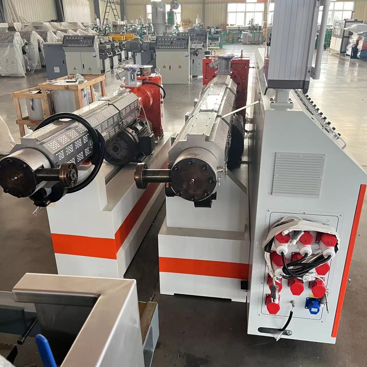 Double Wall Corrugated Pipe Extrusion Machine , 50mm-160mm HDPE Pipe Manufacturing Machine