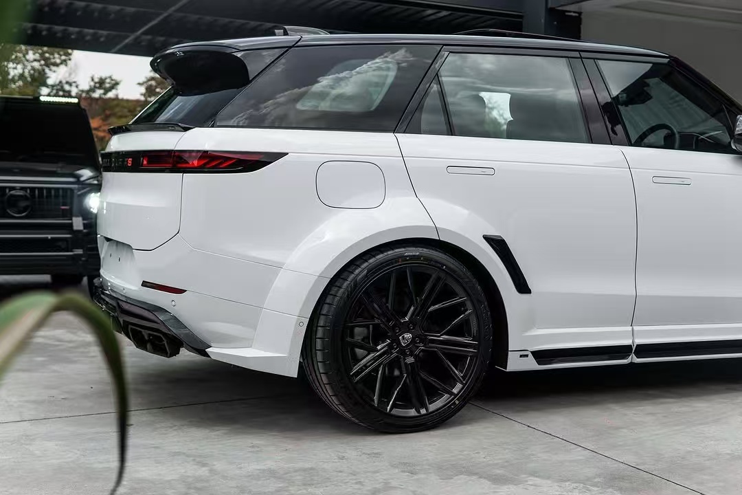 Carbon Fiber Range Rover Sport Body Kit LM Style Front Lip Car Wheel Arch