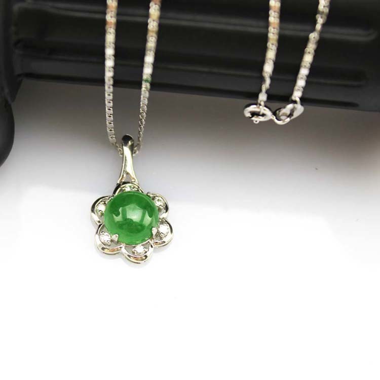 Women Jewelry 10mm Round Green Jade Cubic Zirocnia Pendant Charm (P29)