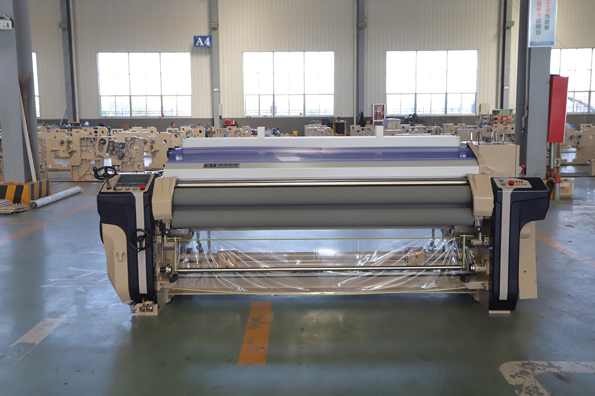 PP PE Geotextiles Textile Weaving Machine 1000 RPM Speed Double Nozzle Water Jet Loom