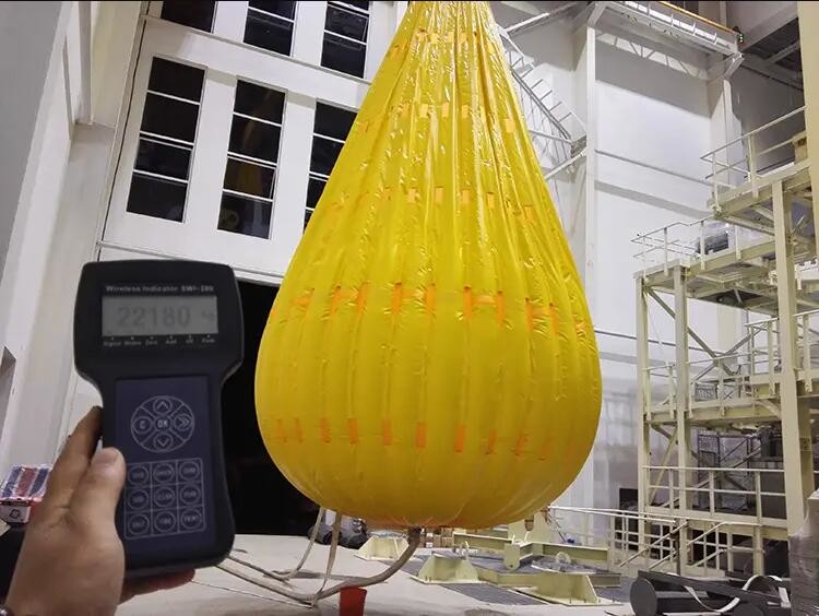 Offshore Oil Drilling Platforms PVC Water Bladder Heavy Weight Test