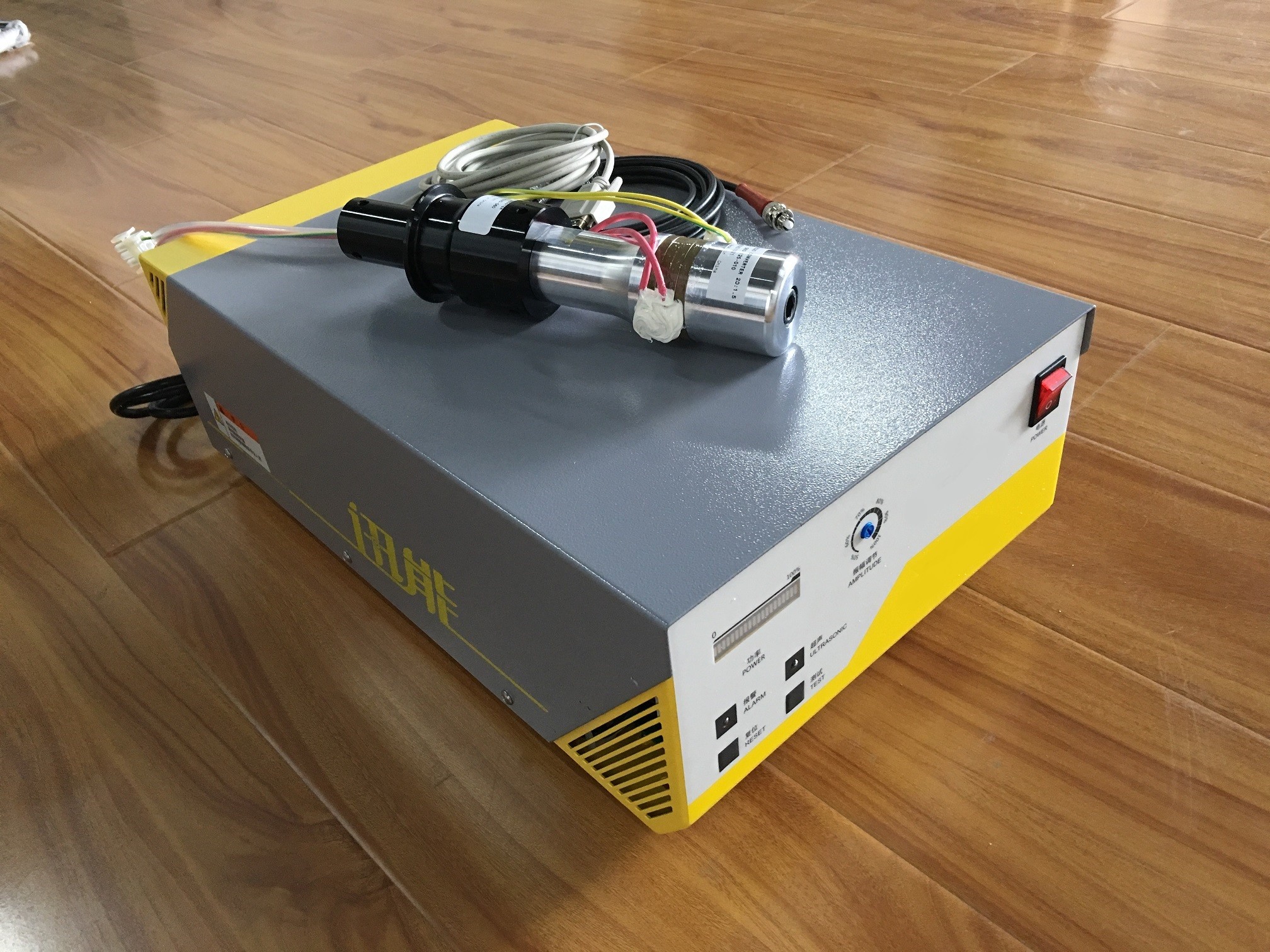 200CPM Cycle Rate Ultrasonic Power Supply Automatic Searching Frequency Digital Generator