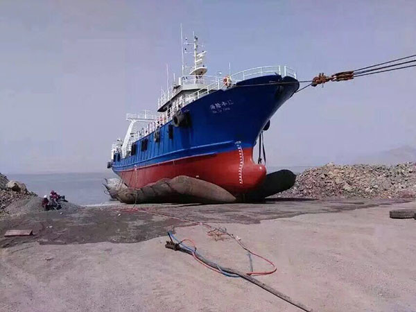 18000 Ton Freighter Ship Launching Airbags Dia 1.8m Boat Airbags