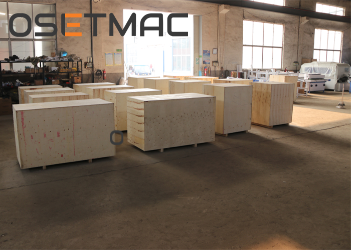 2500KG Single Spindle Professional Auto 1325 CNC Router for Retail Manufacturing