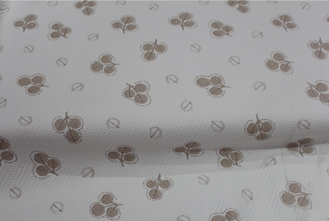 Breathable 160gsm Polyester Woven Jacquard Knitting Fabric for Mattress Cover
