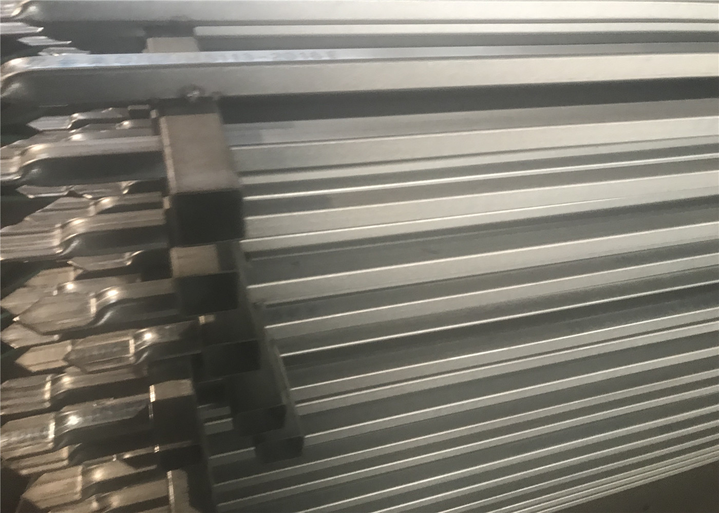 Square picket 25mm x 25mm 2 rail 40mmx40mm x 1.5mm H1200mmXW2450mm Hercules Fence