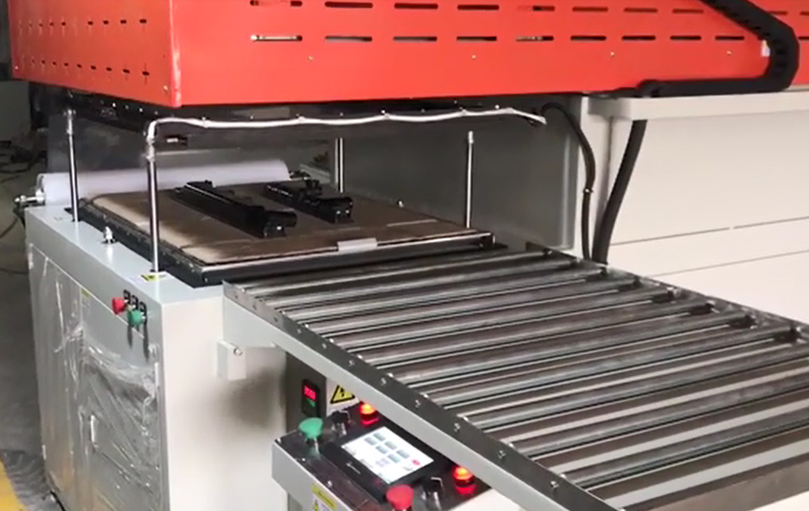 Semi Automatic Industrial Vacuum Packing Machine For Radiator 18-20KW 30 Seconds / Pcs