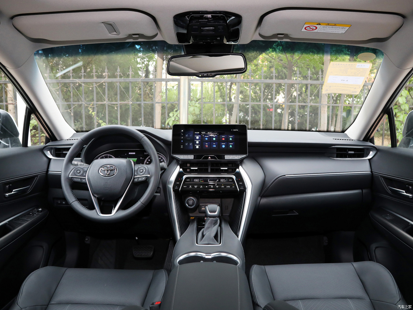 4-Wheel SUV Left-Hand Steering Automatic Gear Box Leather Seats Rear Camera-Petrol Economy Car Curb Weight 1000kg-2000kg