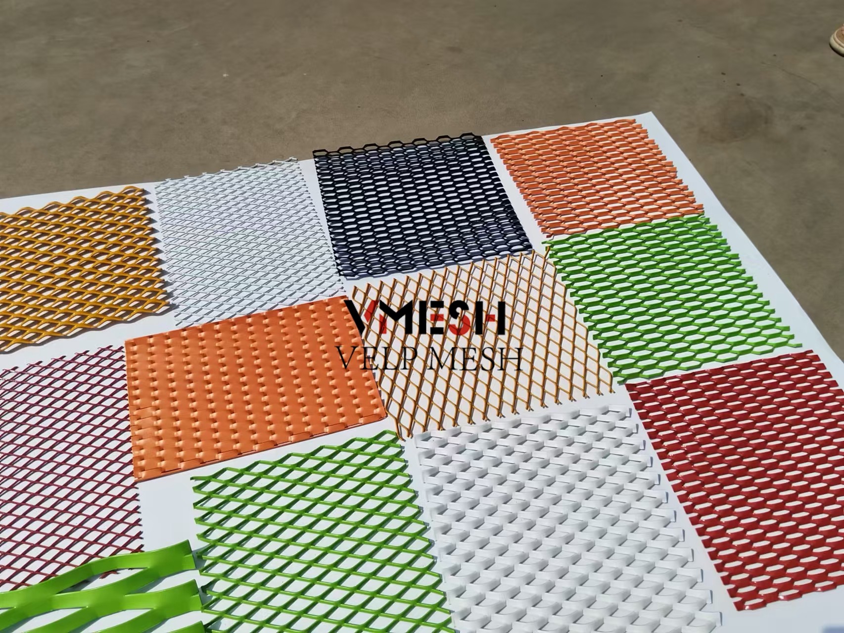 Outdoor Decorative Aluminum Expanded Mesh Welded with Frame
