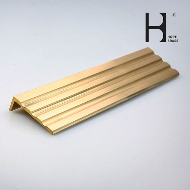 Solid Brass Extruding Profiles for Anti-slip Strip for Stairs Copper Non-slip Nosings Customized Size Shape Big Factory