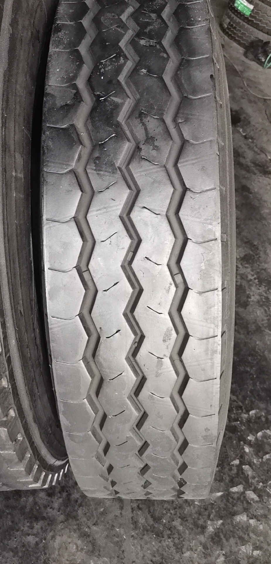 Africa Truck OTR Tires Renewable Vulcanization Tank Old Tyre Retreading Plant