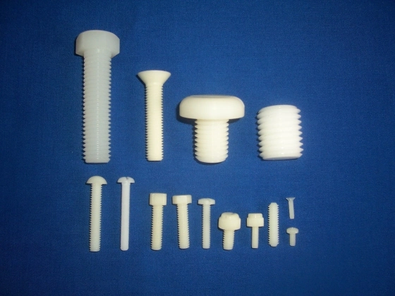 Auto Parts High Temperature Resistance POM PC Peek Cross Pan Head Screw Black Color Nylon 66 Screw