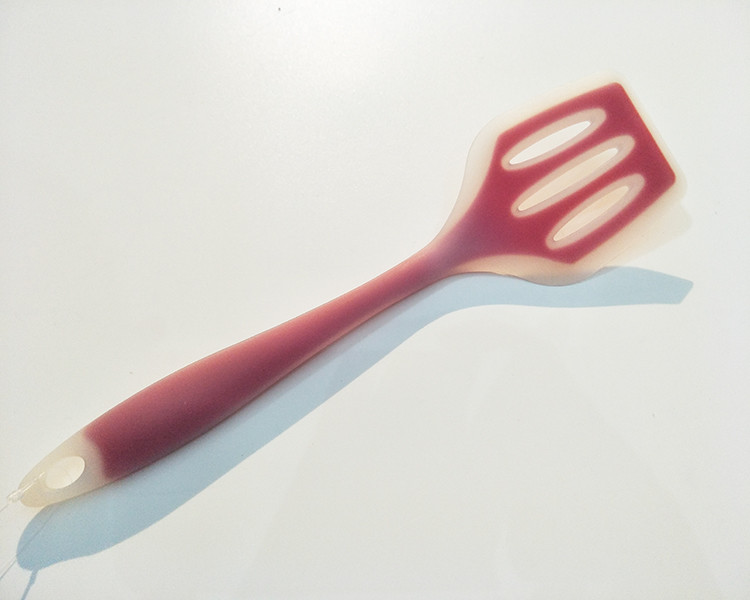 New heat resistant Silicone Kitchen Utensil Cute Cooking Tool Set with nylon inside
