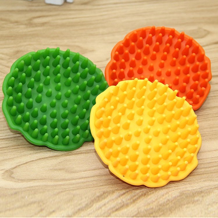 Easy To Use Silicone Face Brush , Angular Blush Silicone Face Scrubber