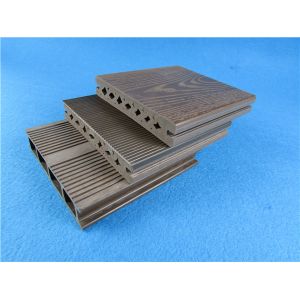 China Composite Wood Decking Composite Deck Boards Galling Embossing on sale