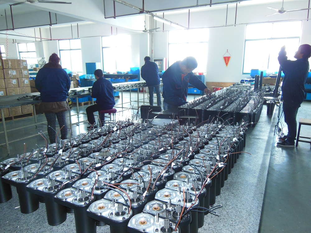 1000mm Stroke 12000N Outdoor Small Dc 12v Electric Linear Actuator