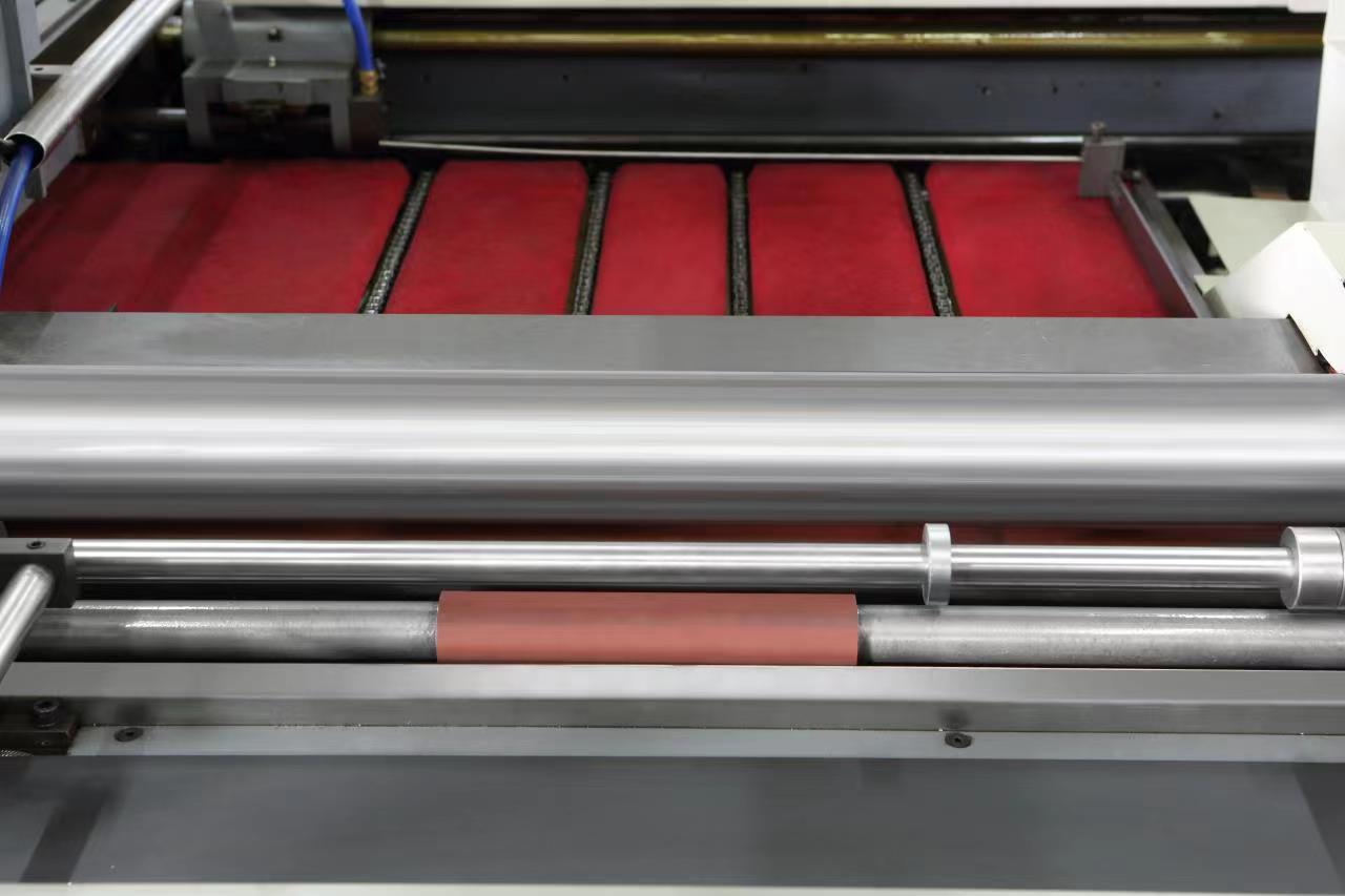 HX36 Highly Efficient Rounded Corner Hardcover Making Machine For Soft Spine And Irregular Board Edge Making Machine
