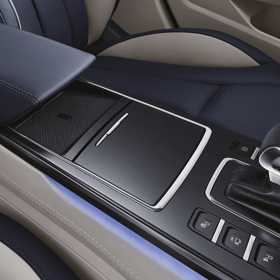 4 Seat and 5 Doors Car with Sunroof High Speed Hongqi H5 Energy Technology