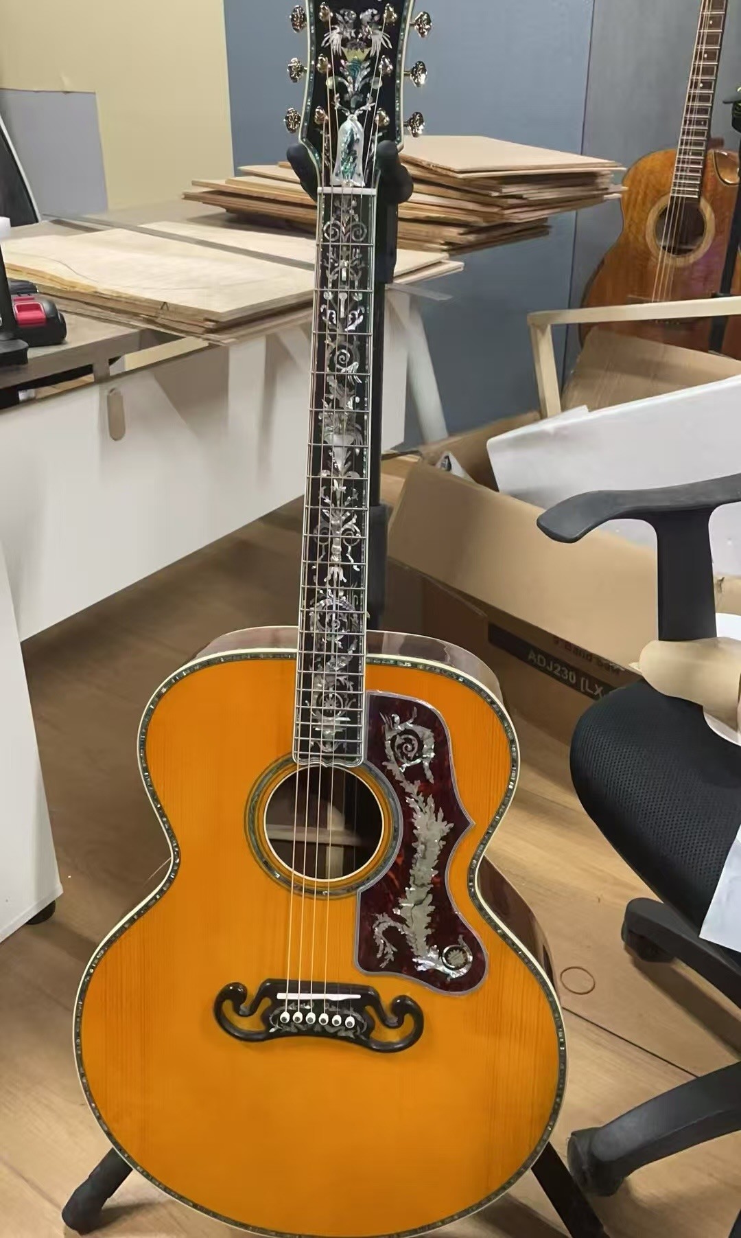 Custom 43 INCH SJ200 JUMBO SOLID Back Side Acoustic Electric Guitar Abalone Binding