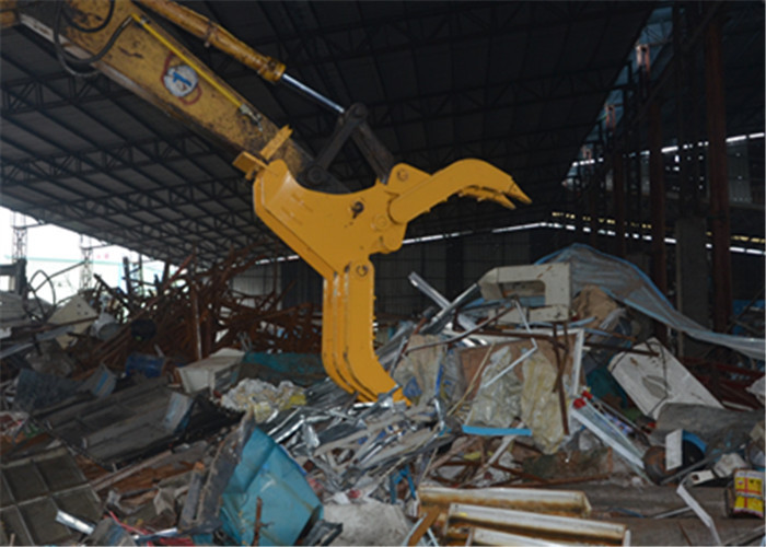 Komatsu PC230 7 Tooth Rotating Log Grapple / Log Grab for Excavtor 23 Ton