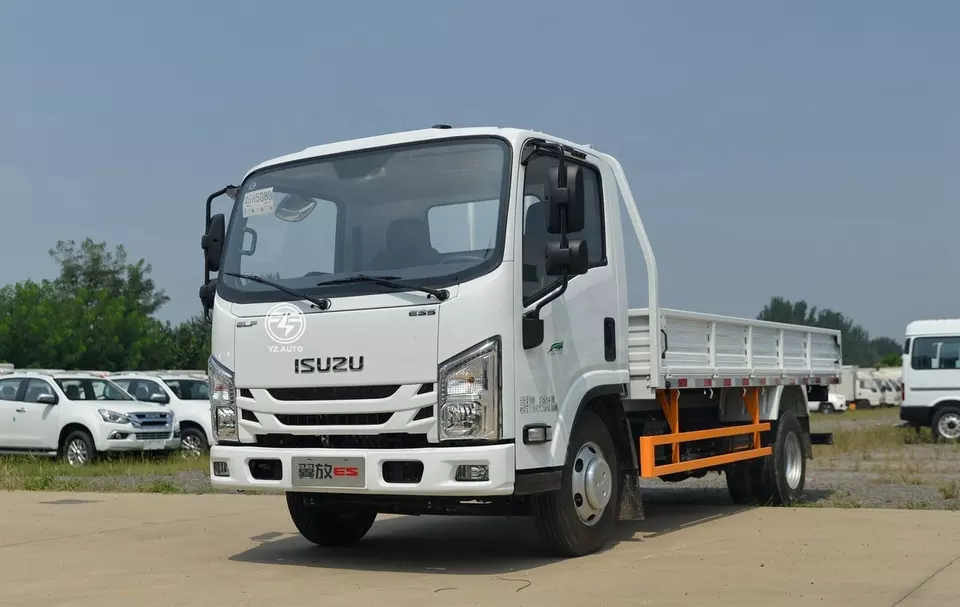 1-10t Capacity Radial Tire Design 170 HP 4.08m Single Row Van Light Truck Mini Cargo Truck