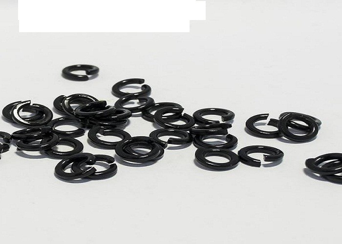 Black Finish Regular Standard Split Lock Washer / Customization Support Spring Lock Washer