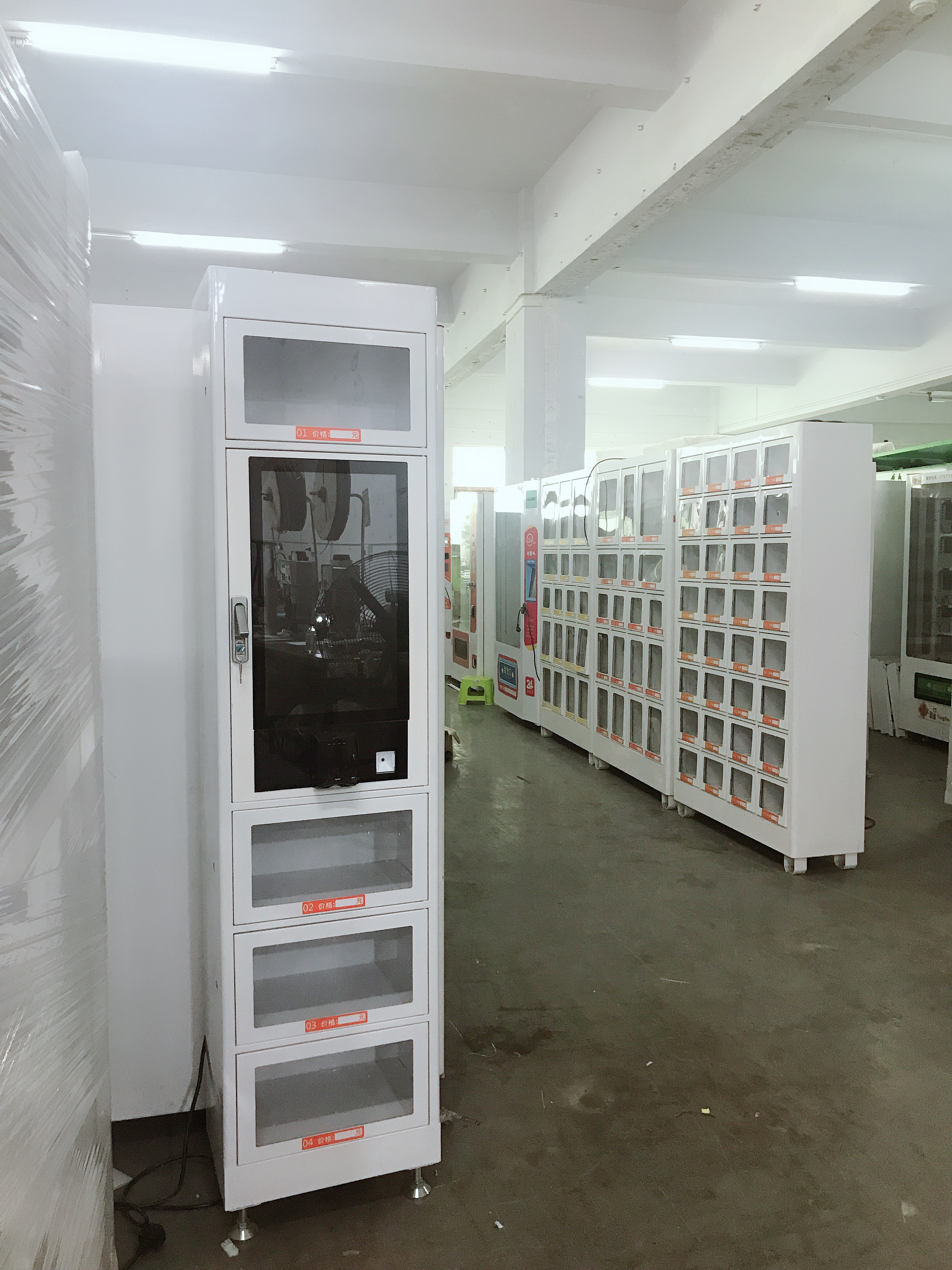 Free Combination Locker Vending Machine Sex Toys Vending Machine Large Items Vending Machine
