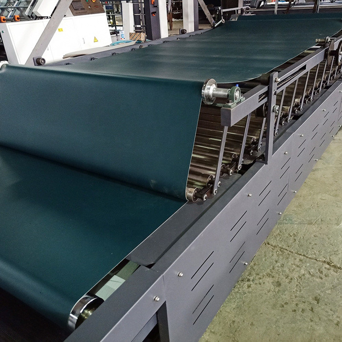 Carton Box Flute Laminator Machine Paperboard Servo Semi Automatic Flute Laminator