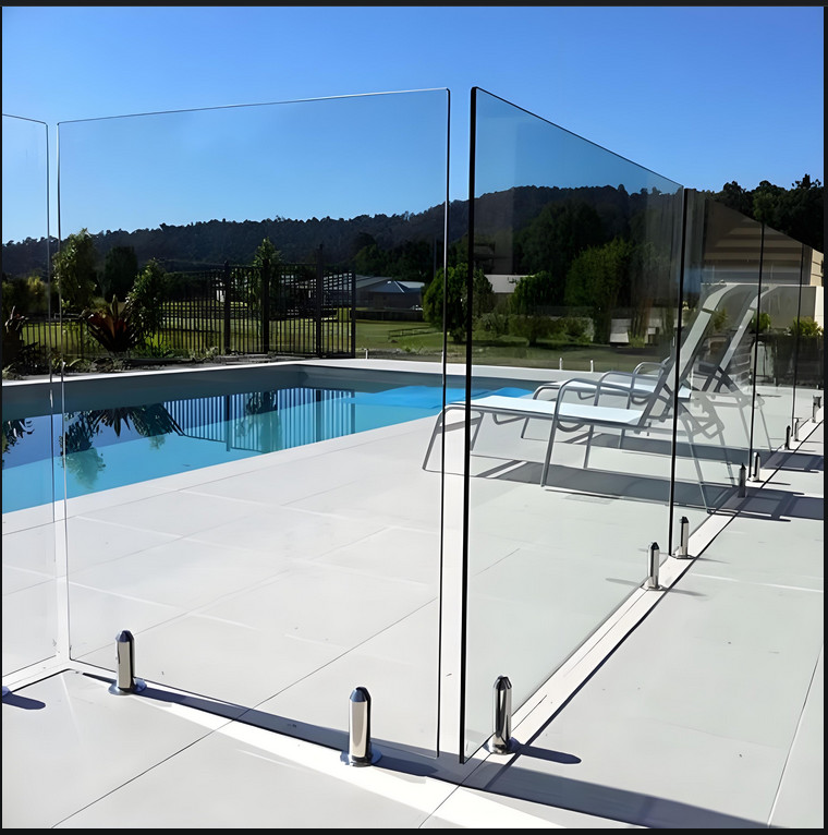 Stainless Steel Frameless Balcony Glass Railing Weatherproof Rust Resistant Protection