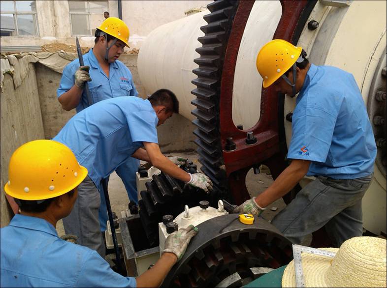 750 KG Permanent Belt Type Suspended Automatic Cleaning Conveyor Belt Iron Remover