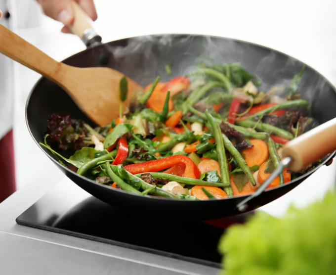 Metal Base 2.6kw Three Burner Electric Cooktop