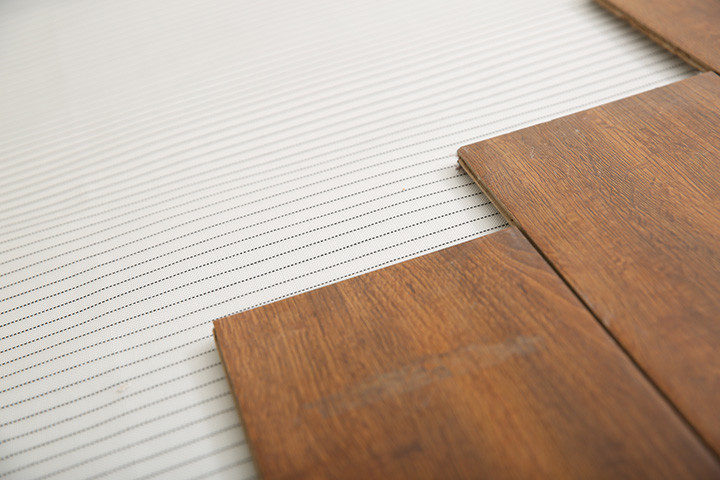 Winter Flexible Carbon Warm Floor Heating Film 300W With High Insulation 3750V