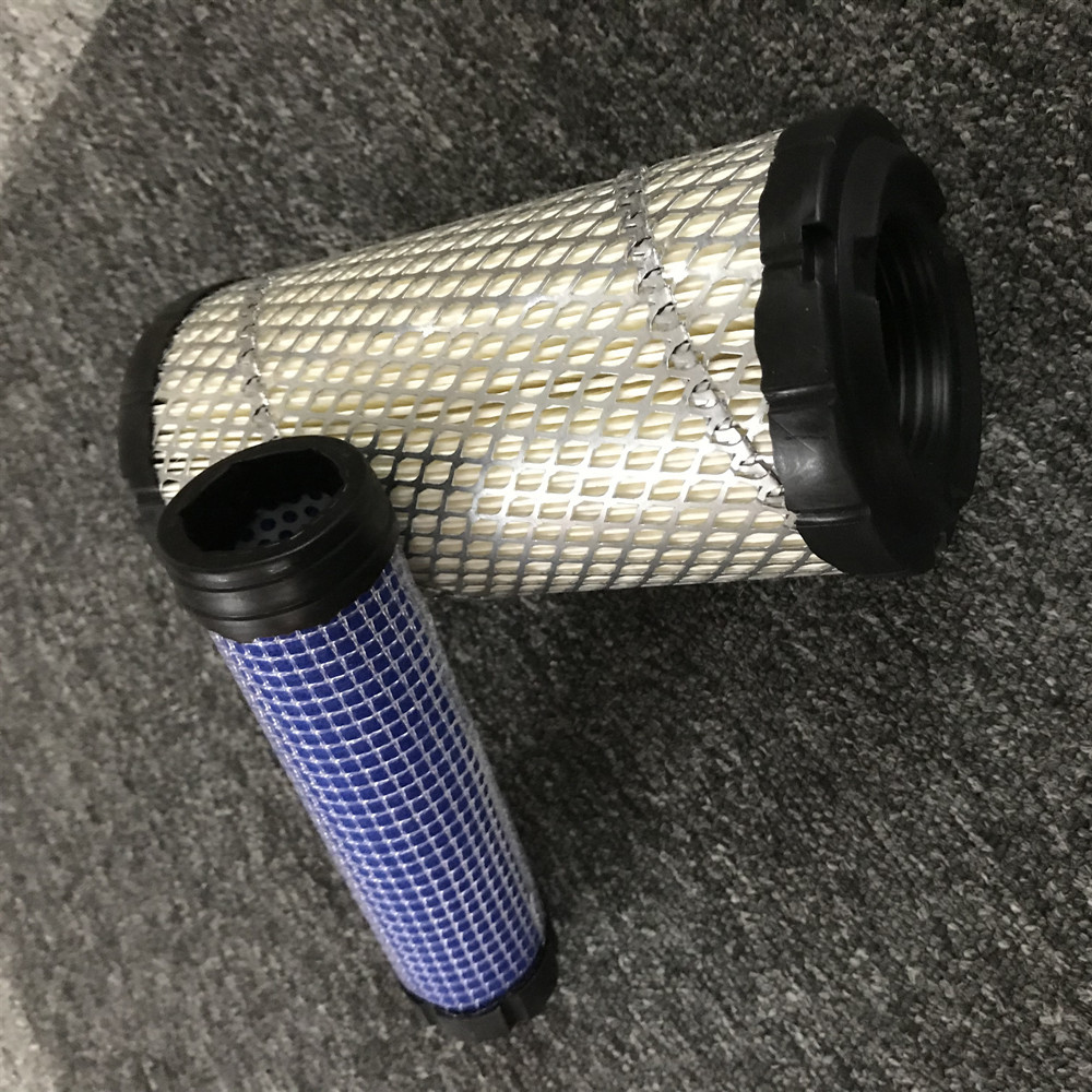 Komatsu PC15/18/25 Excavator Air Filter E303 SANY SY16C P822686 P535396