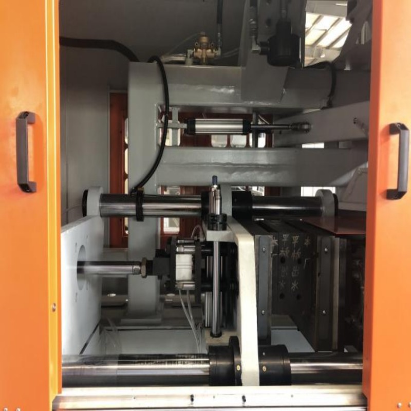 Reliable Cold Box Core Making Machine , Cold Box Core Shooter Size Custom