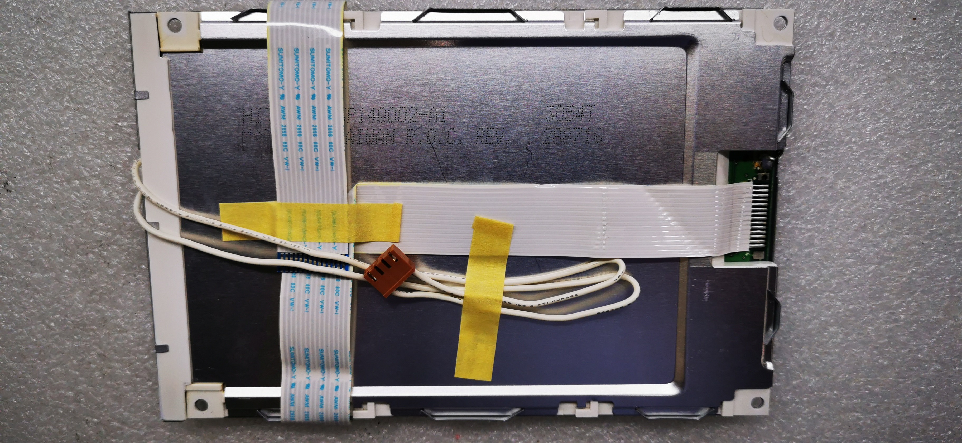 5.7" SP14Q002-A1 320×240 Monochrome Hitachi LCD Panel