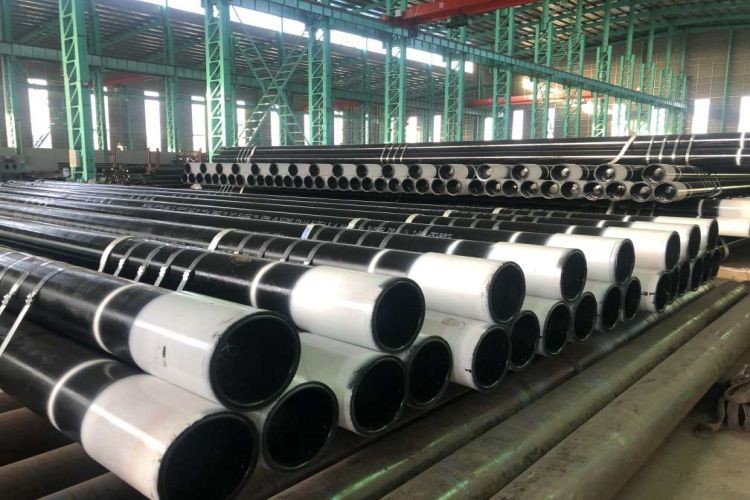 API Seamless Steel Casing Pipe Oilfield Oil Well Casing Pipe 3 - 20 mm Thickness