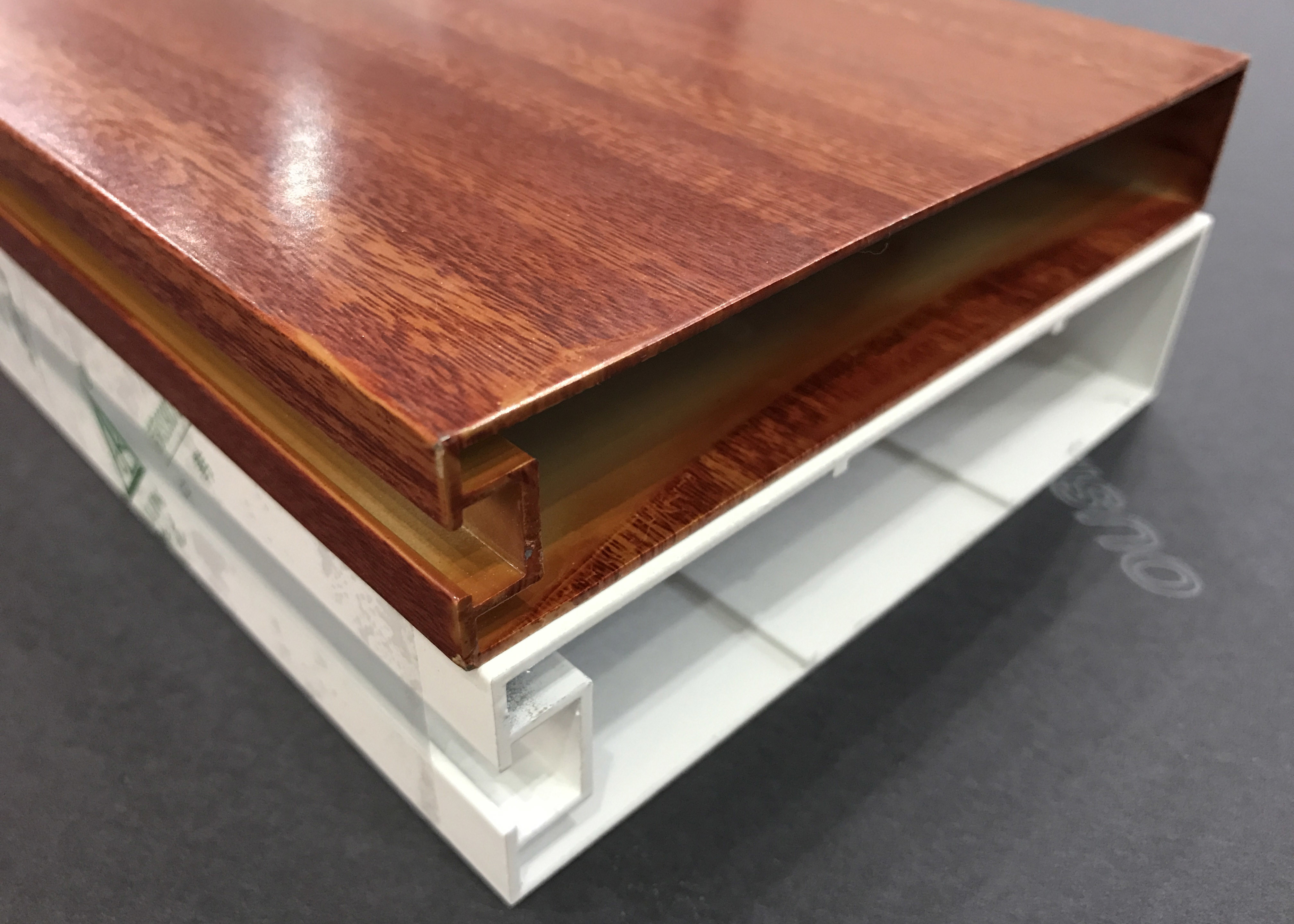 Aluminum Profile Suspended Baffle Ceiling For Station / Airport / Building