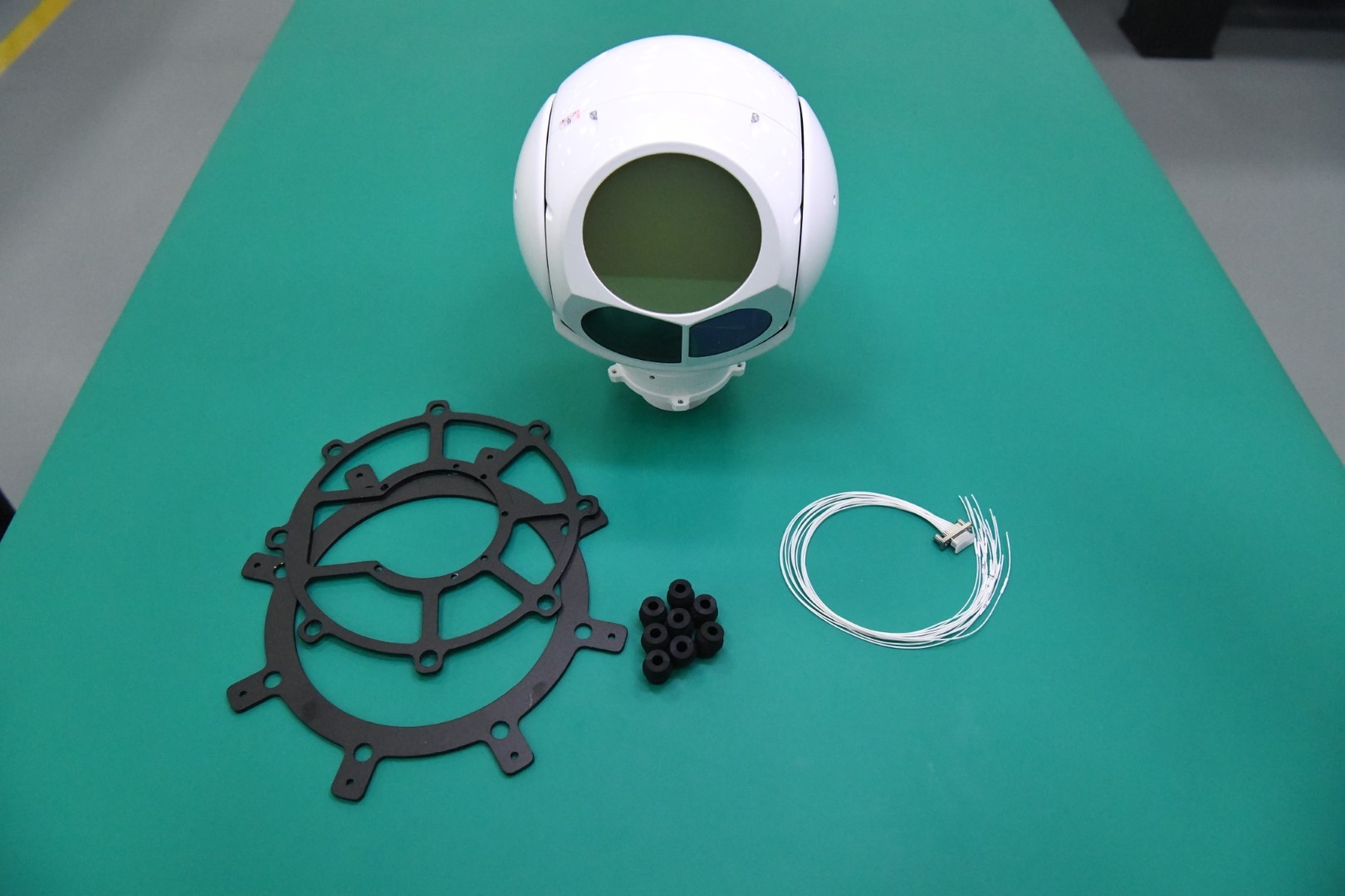 30X Airborne Electro Optical Pod EO IR Camera With Laser Rangefinder