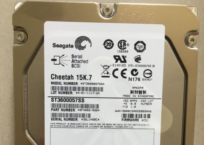 42123-01 42101-01 Dell Hard Disk ST3600057SS 600G 15K 3.5 SAS HDD Style