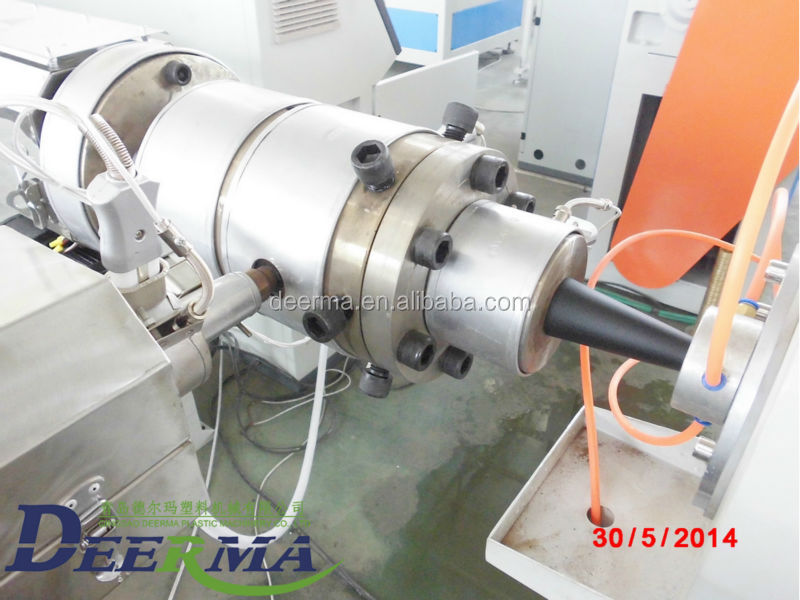 SJ65/30 PPR Pipe Extruder 80kg/H - 120kg/H Plastic Pipe Manufacturing Machine